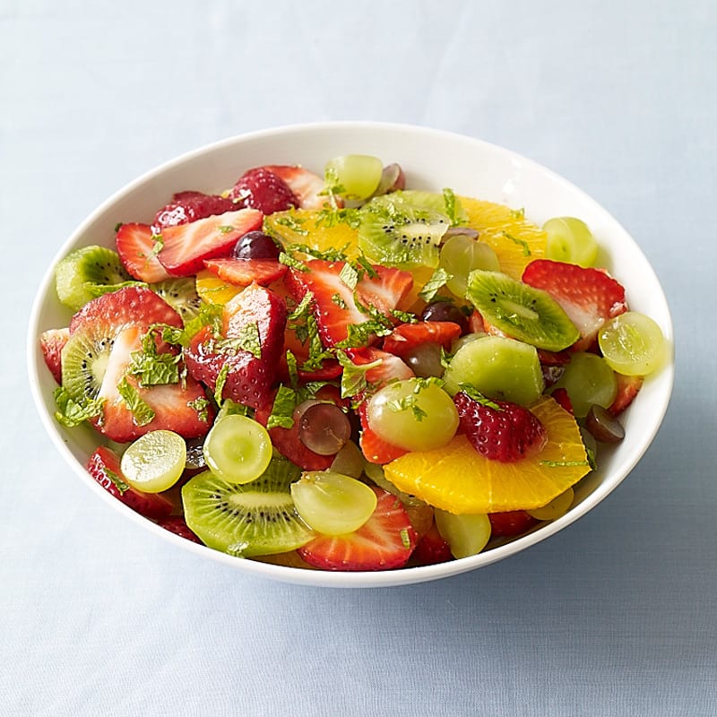 Photo de Salade à l'orange, à la fraise et au kiwi par WW