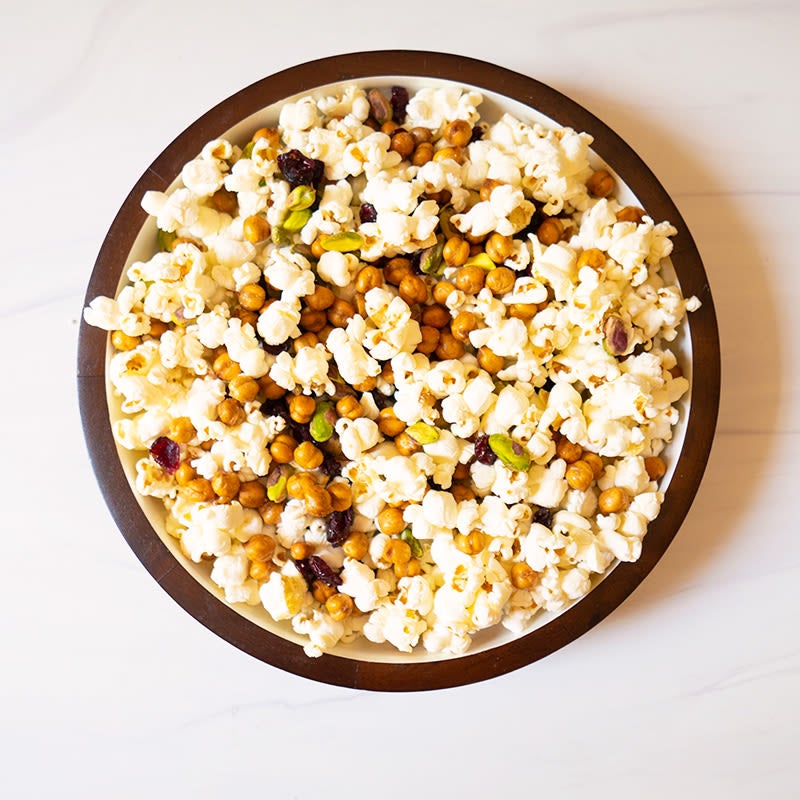 Sweet & Salty Popcorn Mix | Recipes | WW USA