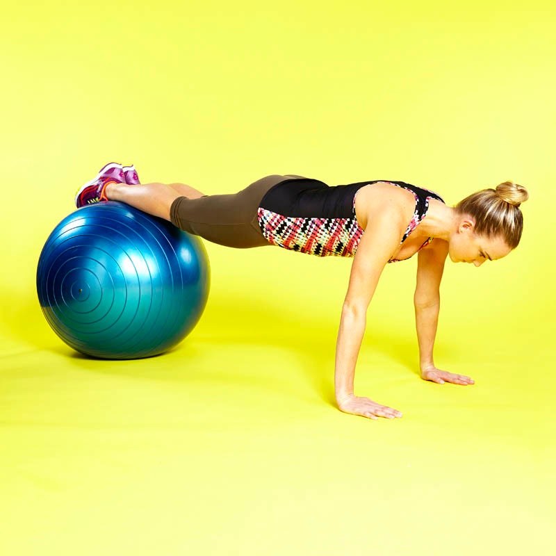 Push-up on exercise ball