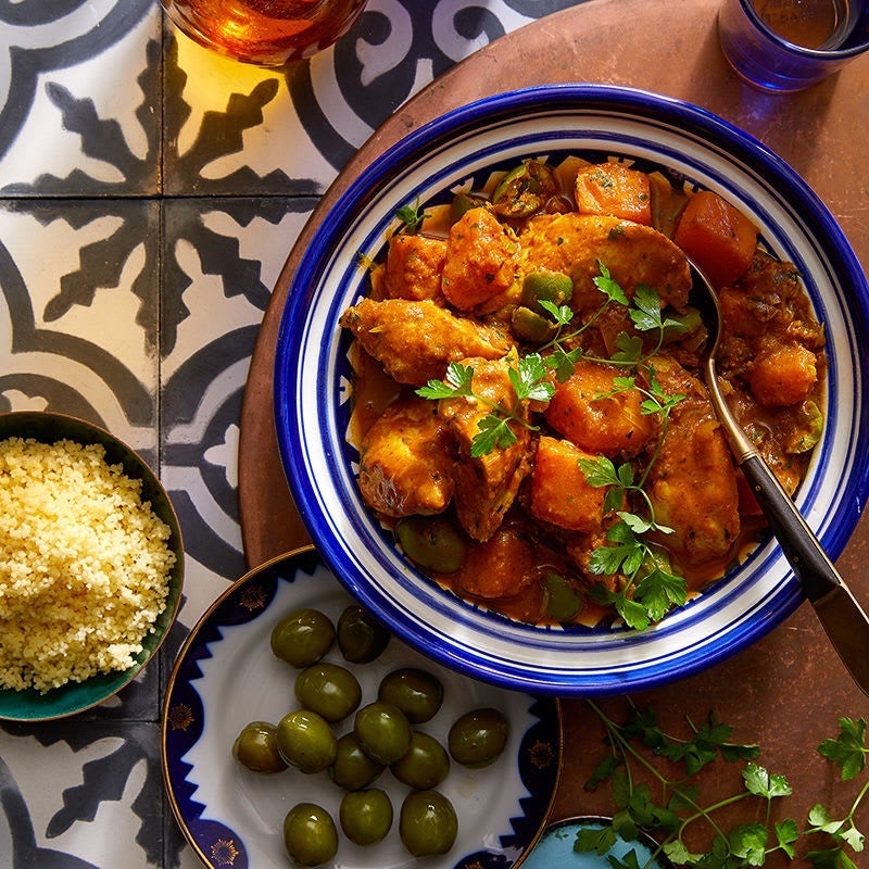 CHICKEN TAGINE WITH BUTTERNUT SQUASH, ORANGE AND ONIONS